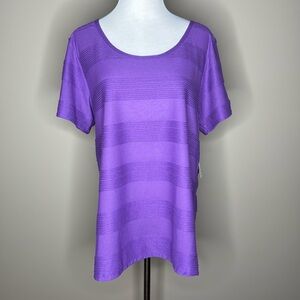 LuLaRoe Classic T womens short sleeved top purple striped size XL.